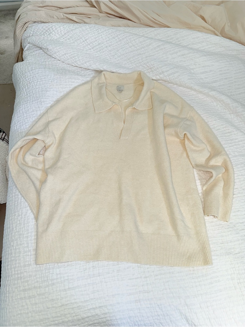 Women’s Cream Collared Knit Sweater